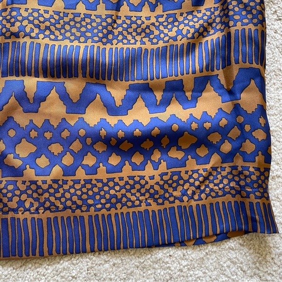 WHIT pattern silk top size M - Picture 2 of 6